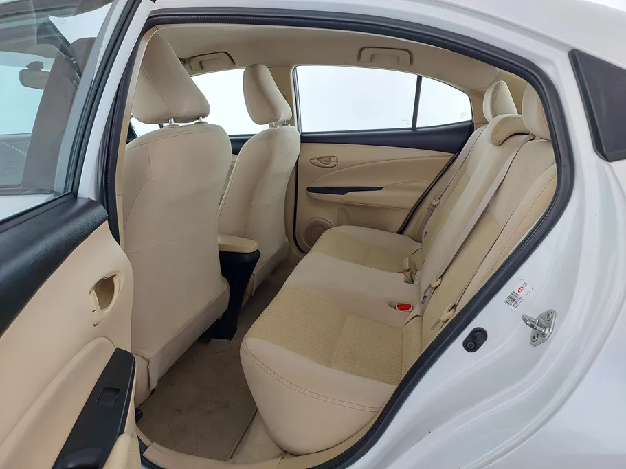 تويوتا يارس Y 2022 