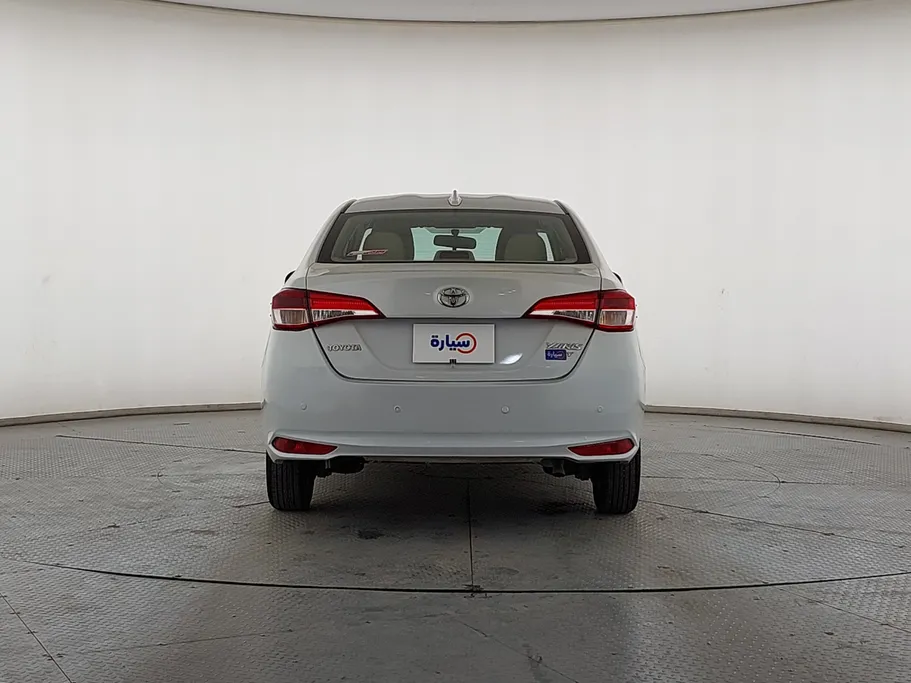 تويوتا يارس Y 2022 