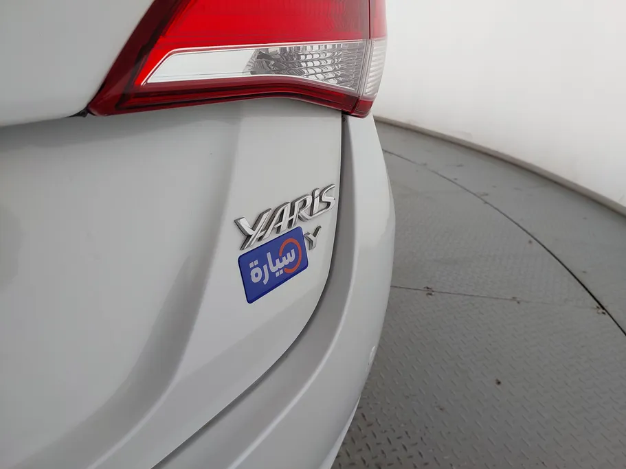 تويوتا يارس Y 2022 