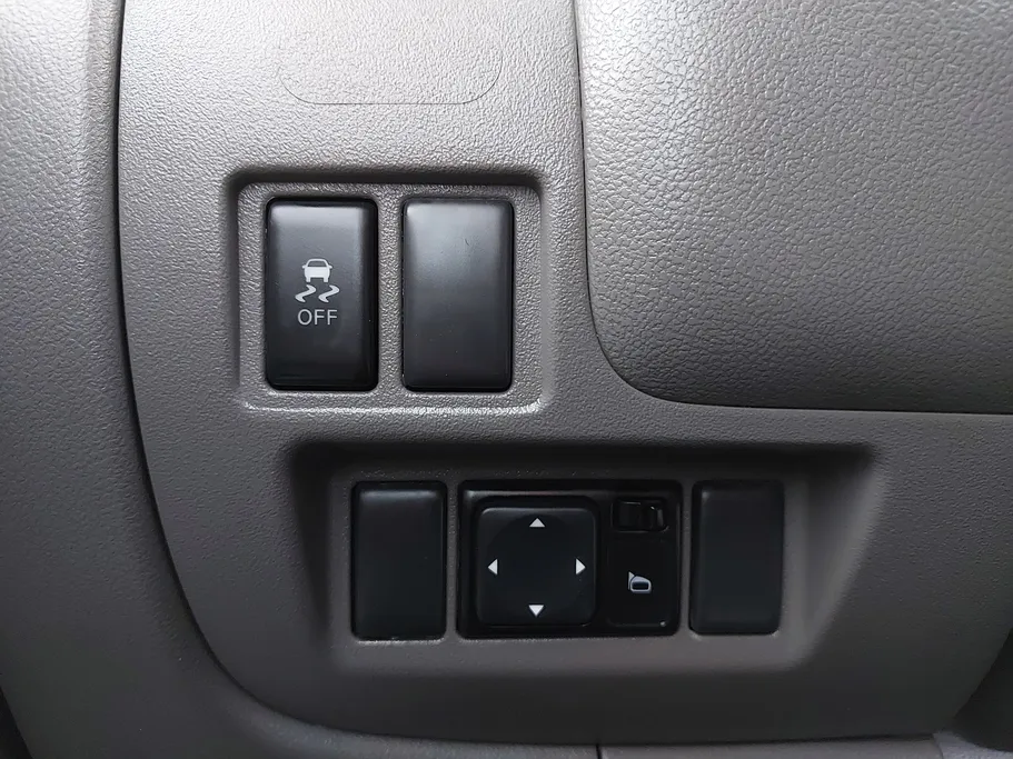 2021 Nissan Sunny SV 