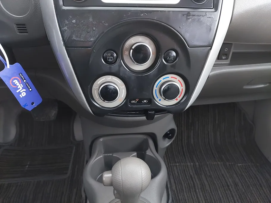 2021 Nissan Sunny SV 