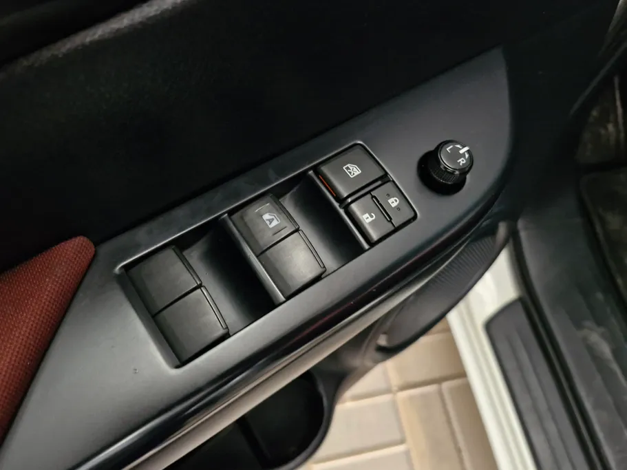 تويوتا هايلكس GL DSL 2022 