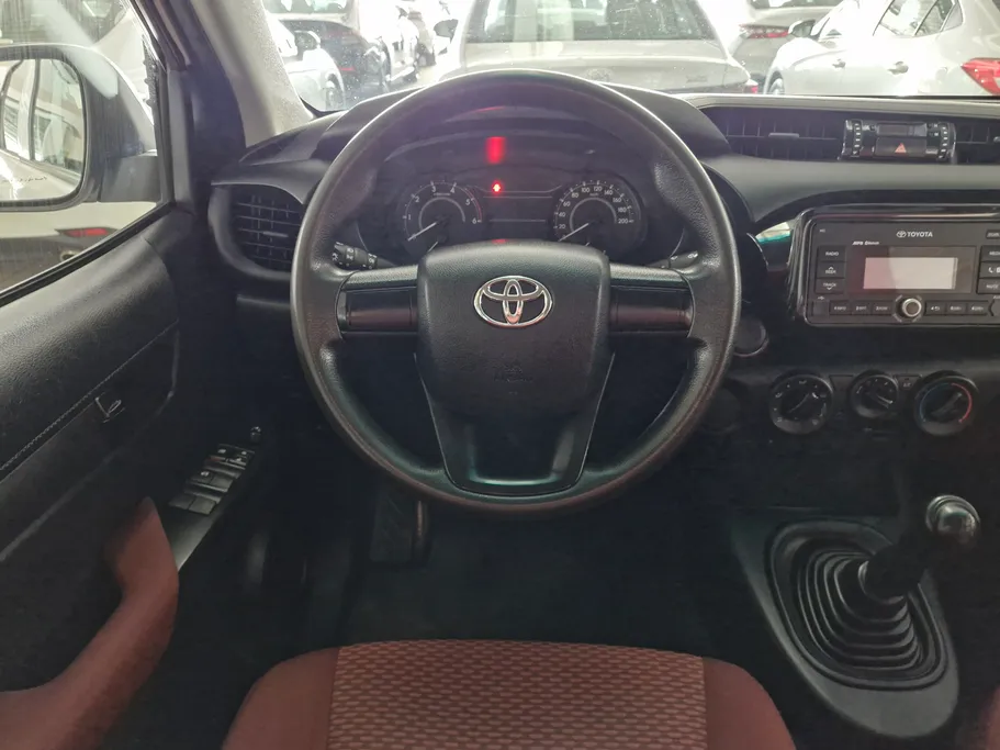 تويوتا هايلكس GL DSL 2022 