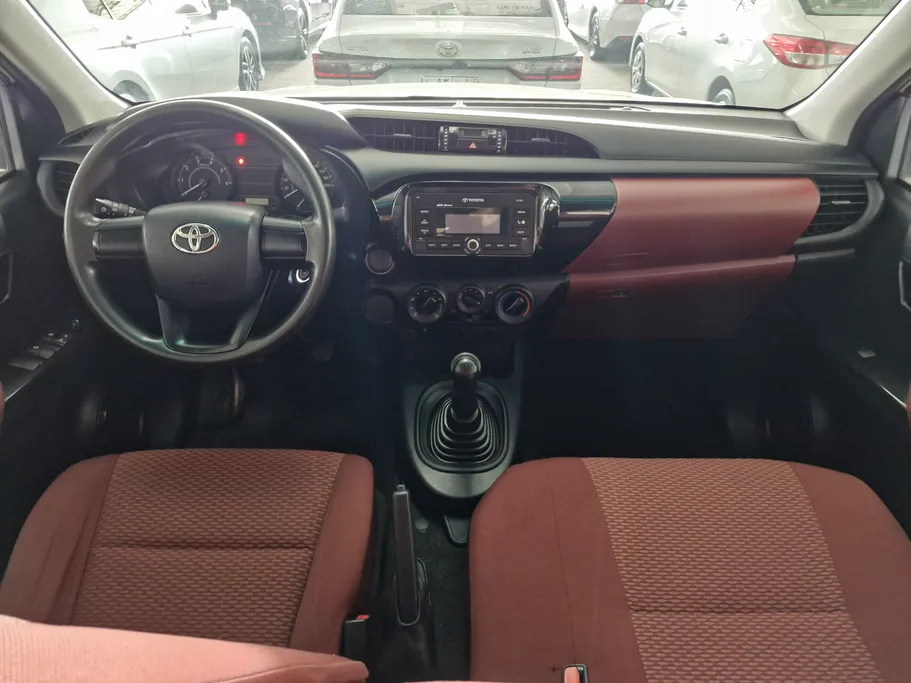 تويوتا هايلكس GL DSL 2022 