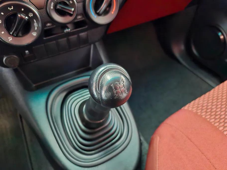 تويوتا هايلكس GL DSL 2022 