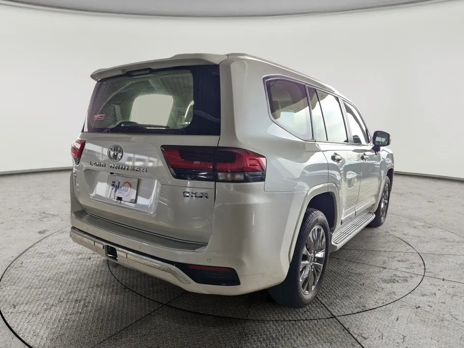 2023 Toyota Land Cruiser GXR3 