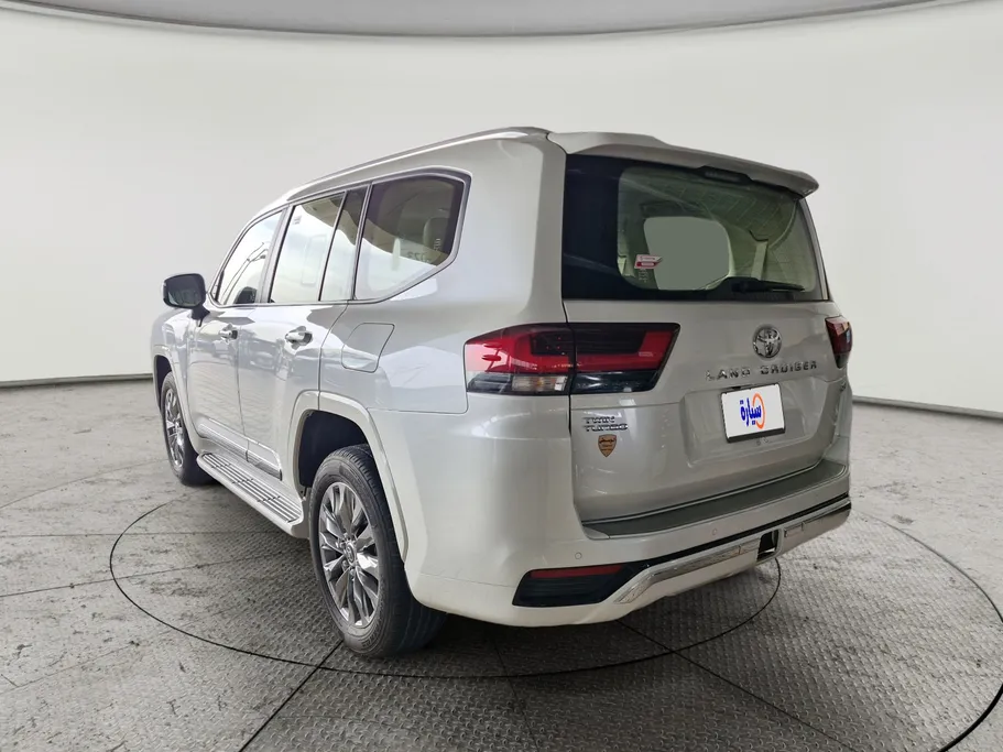 تويوتا لاندكروزر GXR3 2023 