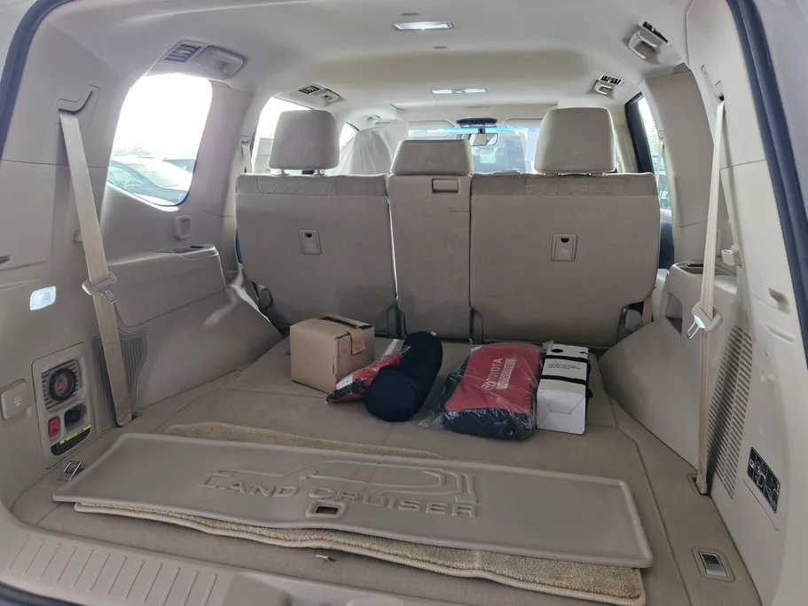 تويوتا لاندكروزر GXR3 2023 