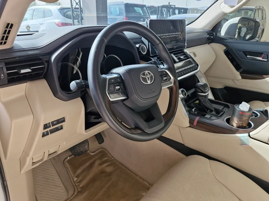 تويوتا لاندكروزر GXR4 2024 