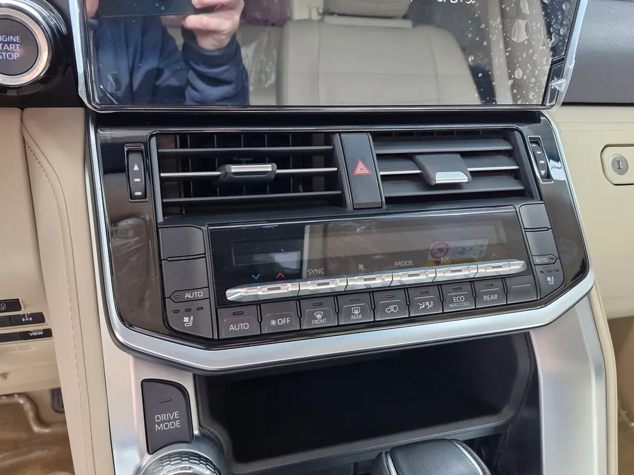 تويوتا لاندكروزر GXR4 2024 