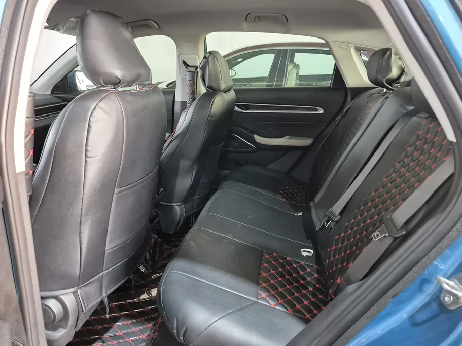 جيلي امجراند GS 2023 