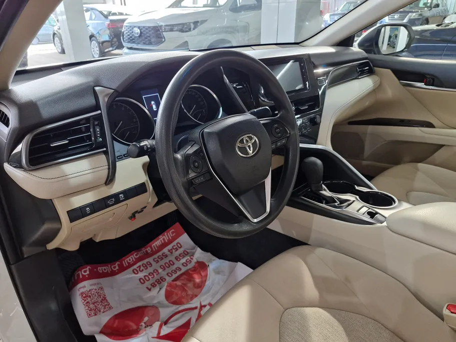 تويوتا كامري LE 2023 