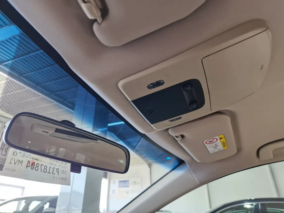 تويوتا كامري LE 2023 