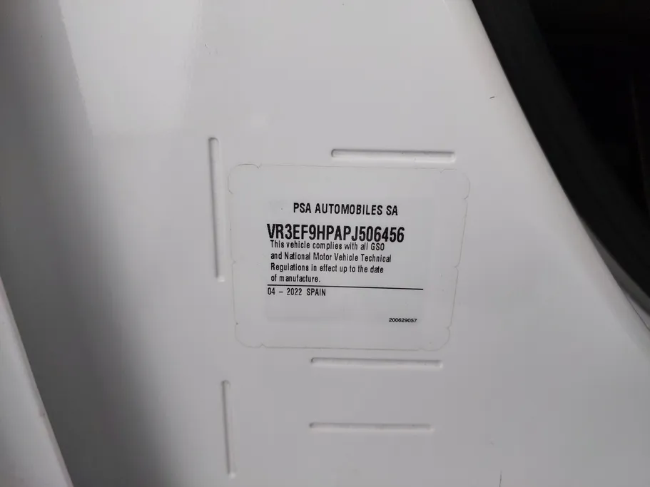 2023 Peugeot Partner Short van 