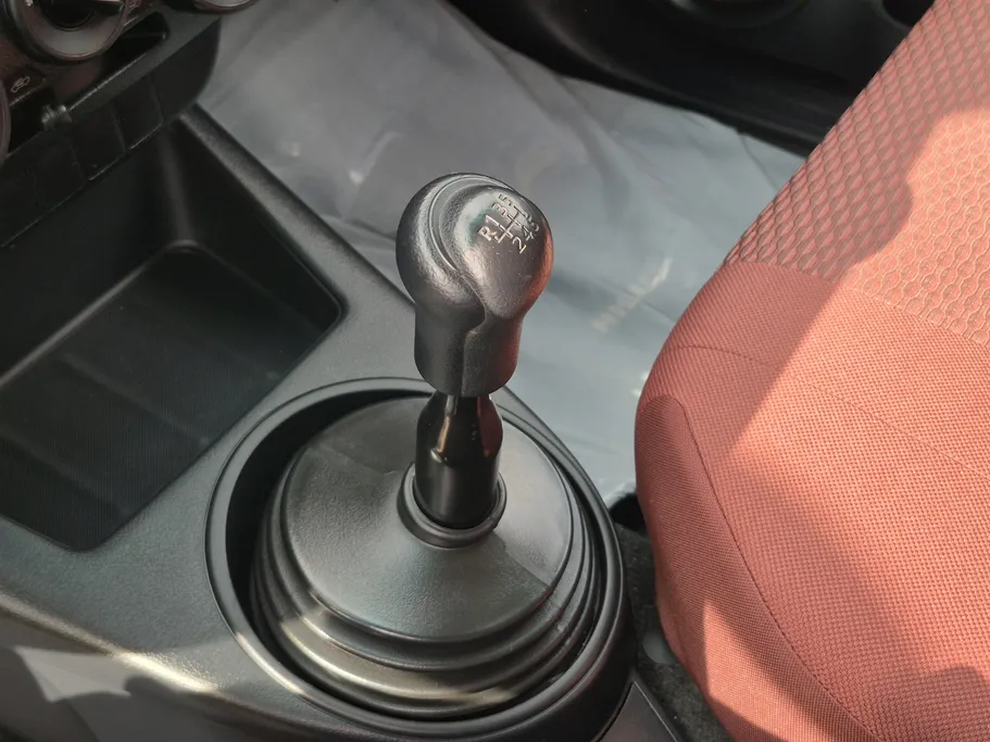 2023 Toyota Hilux GL2 