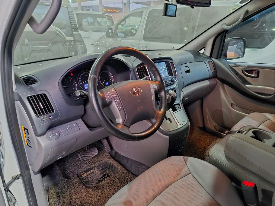 2021 Hyundai Grand Starex cargo 