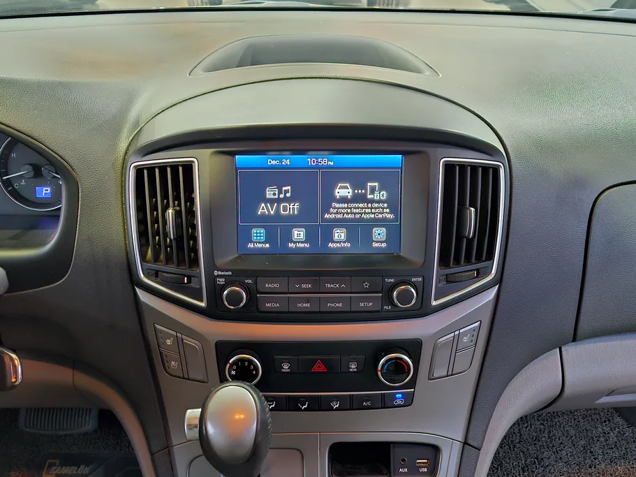 2021 Hyundai Grand Starex cargo 