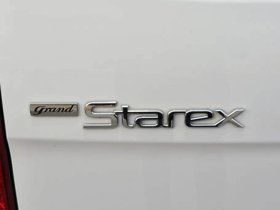 2021 Hyundai Grand Starex cargo 