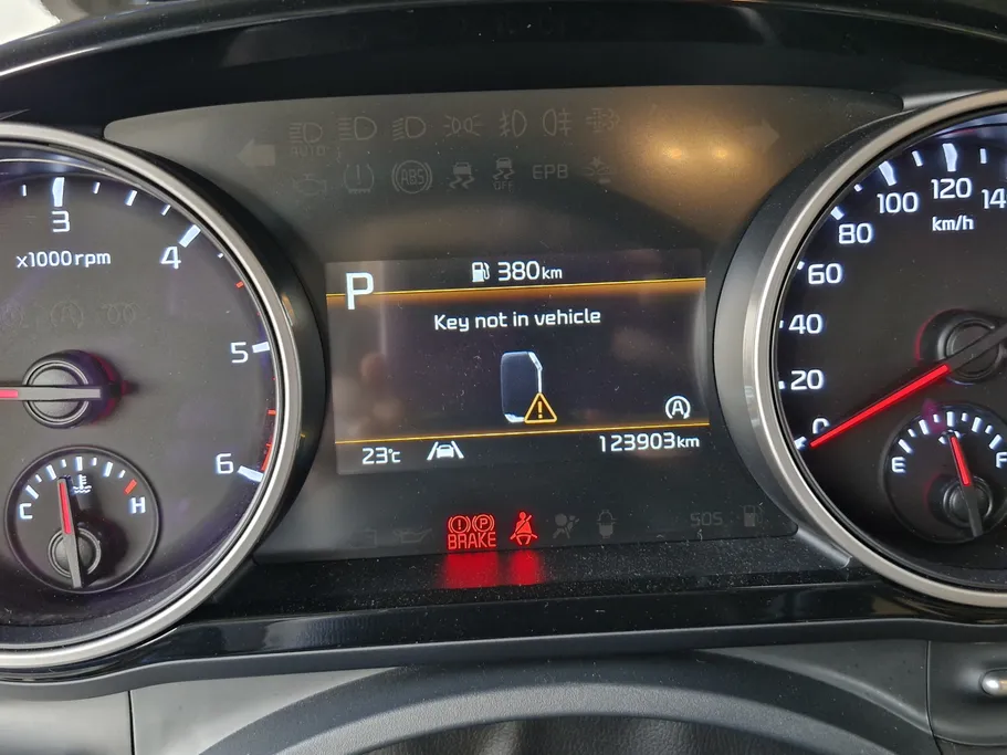 كيا كرنفال EX 2023 