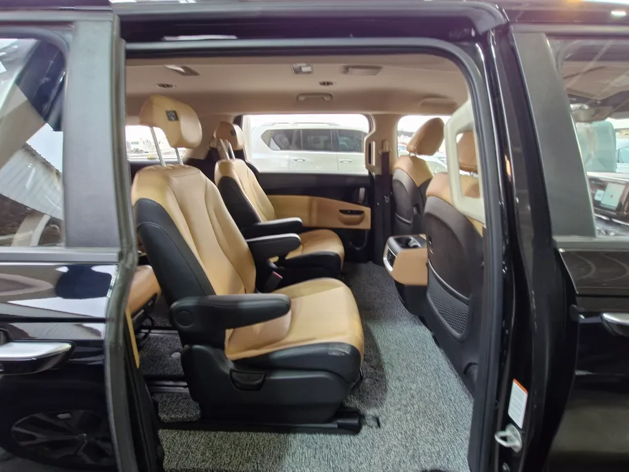 كيا كرنفال EX 2023 