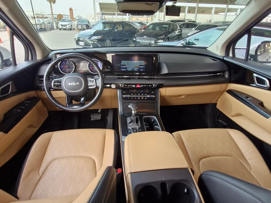 2022 Kia Carnival LX 