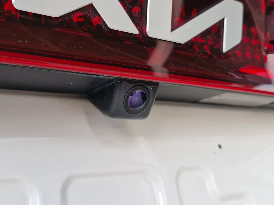 2022 Kia Carnival LX 