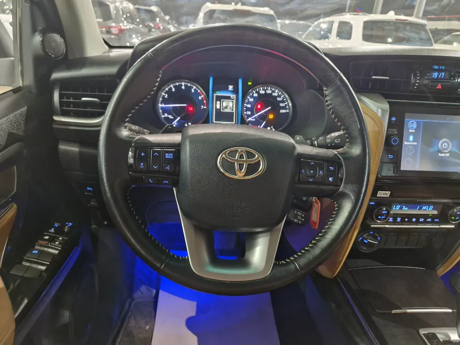 تويوتا فورتشنر VX1 2023 