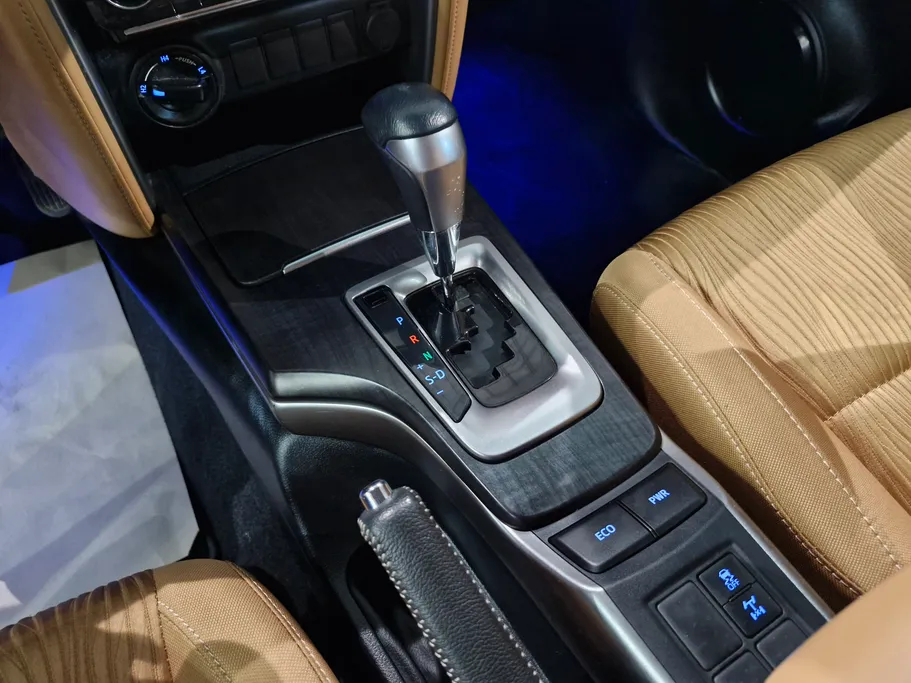 تويوتا فورتشنر VX1 2023 