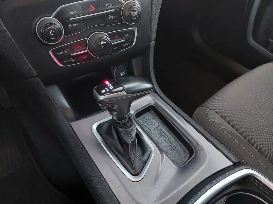 دودج تشارجر SXT 2020 