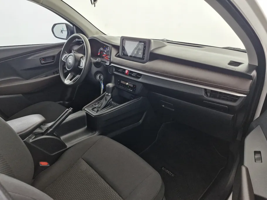 تويوتا يارس Y 2023 