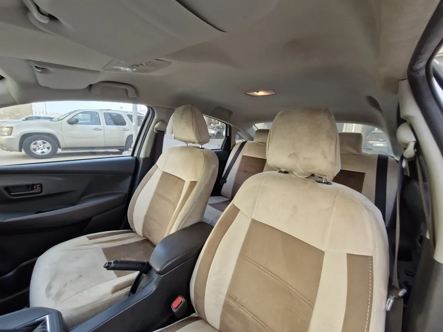 2023 Toyota Yaris  Y 