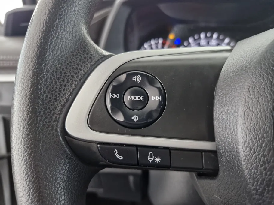 تويوتا يارس Y 2023 