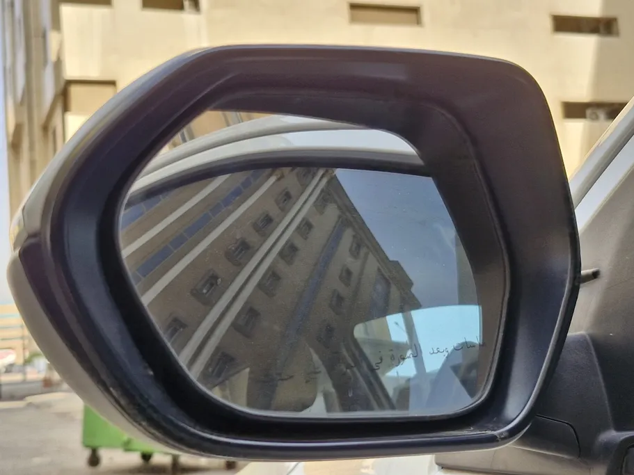 2023 Toyota Yaris  Y 