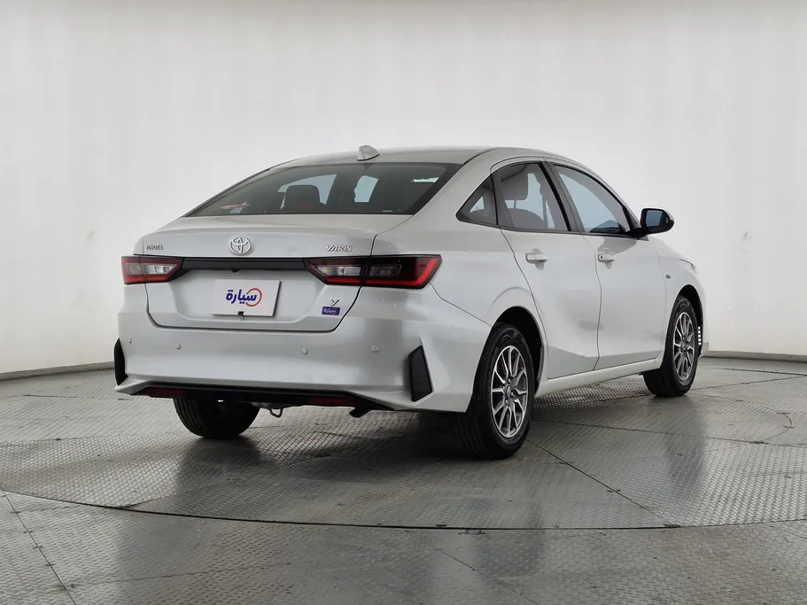 تويوتا يارس Y 2023 