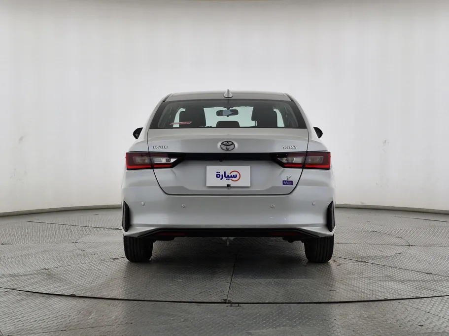 تويوتا يارس Y 2023 