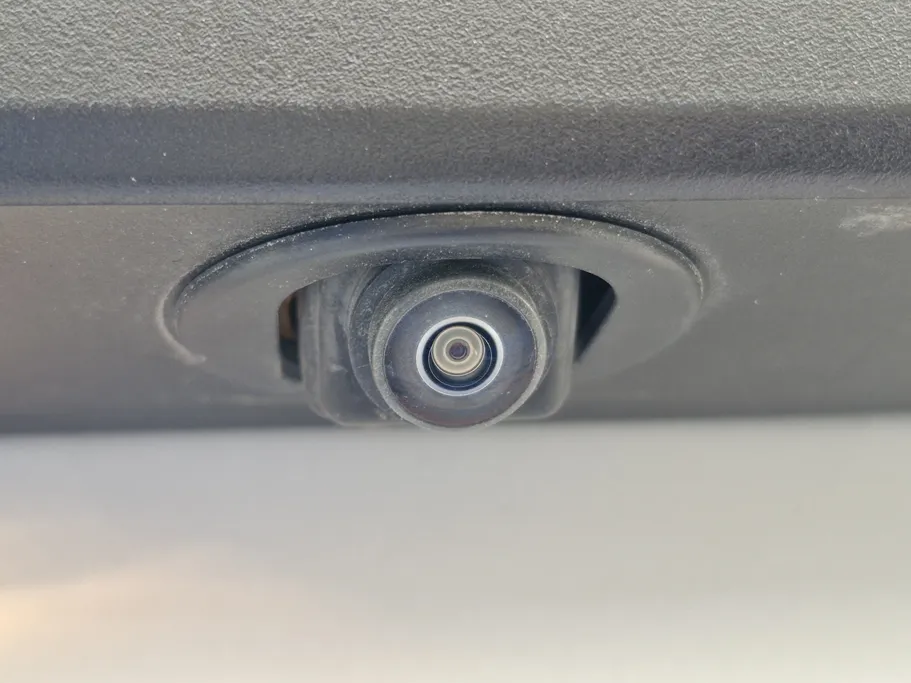 2023 Toyota Yaris  Y 