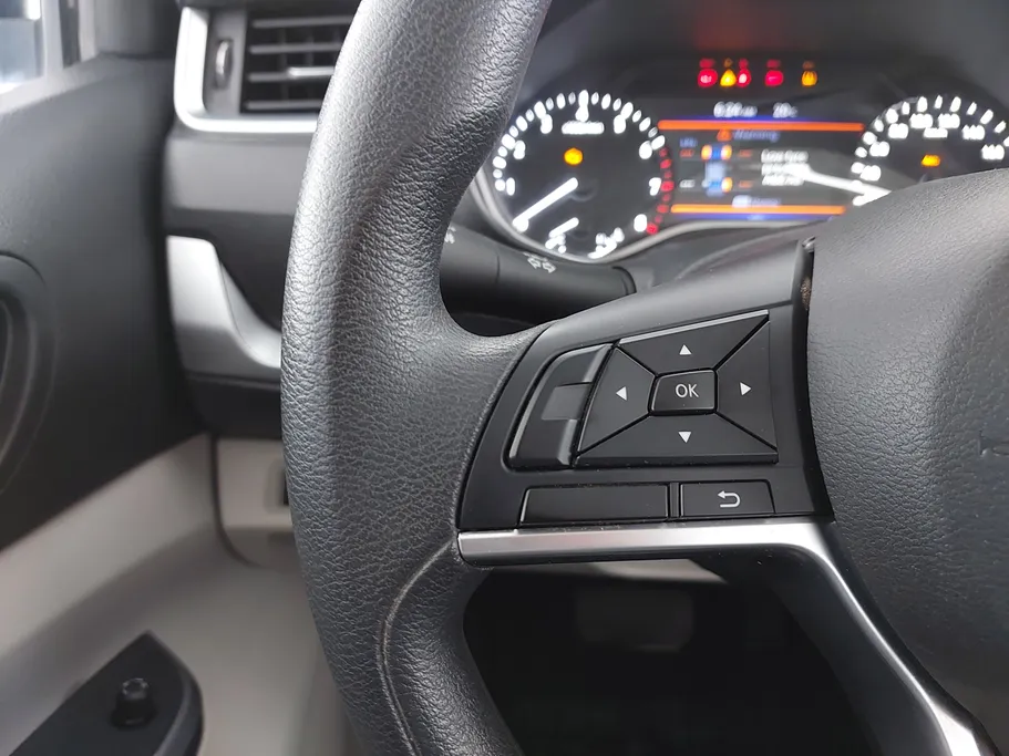 2023 Nissan Xterra SE 