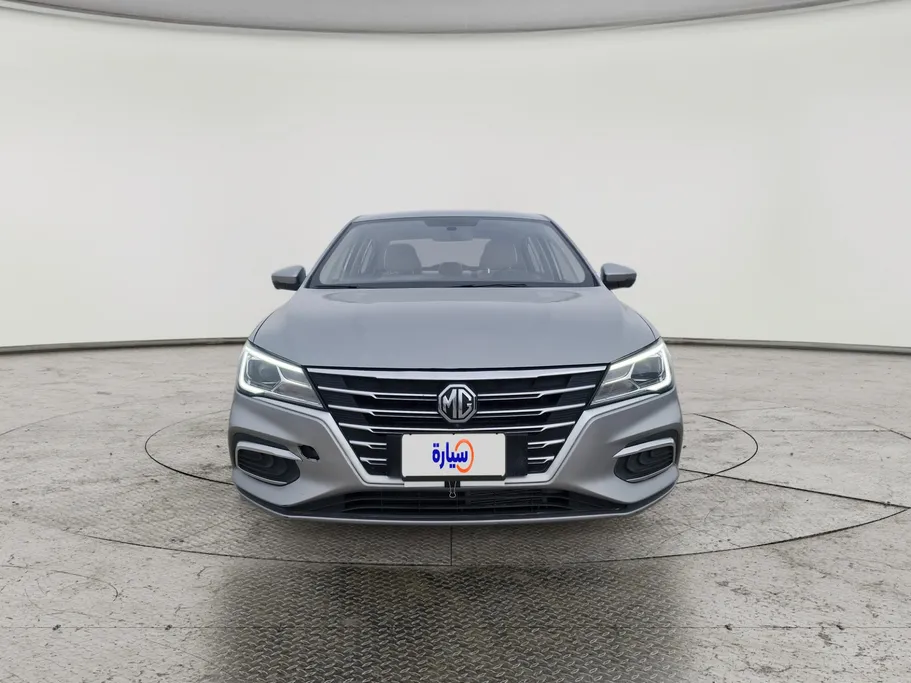 ام جي 5 LUX 2023 