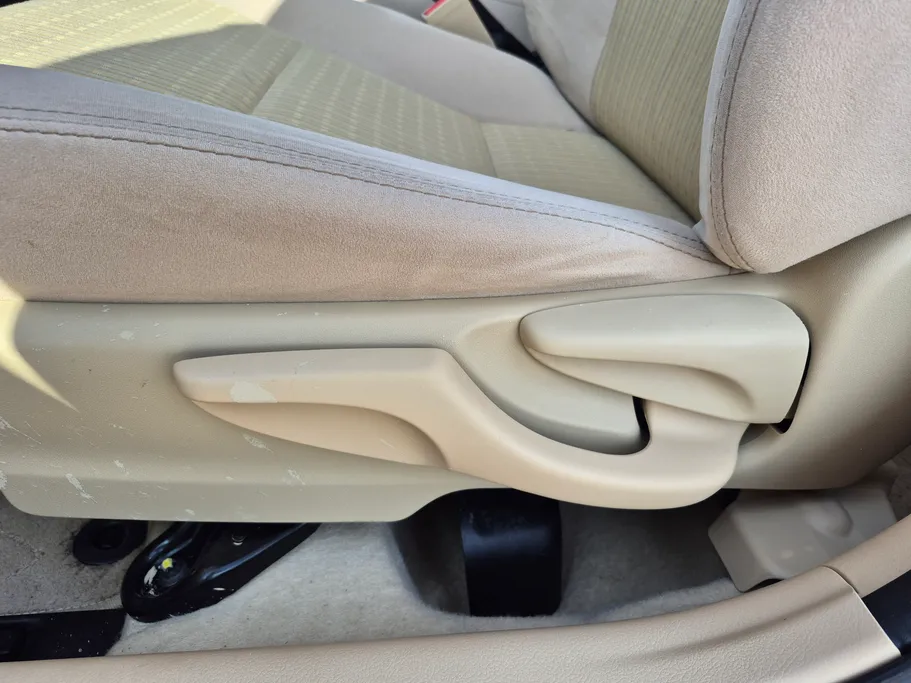 2022 Toyota Yaris  Y 