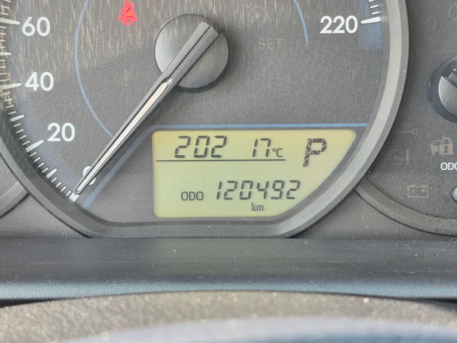 2022 Toyota Yaris  Y 