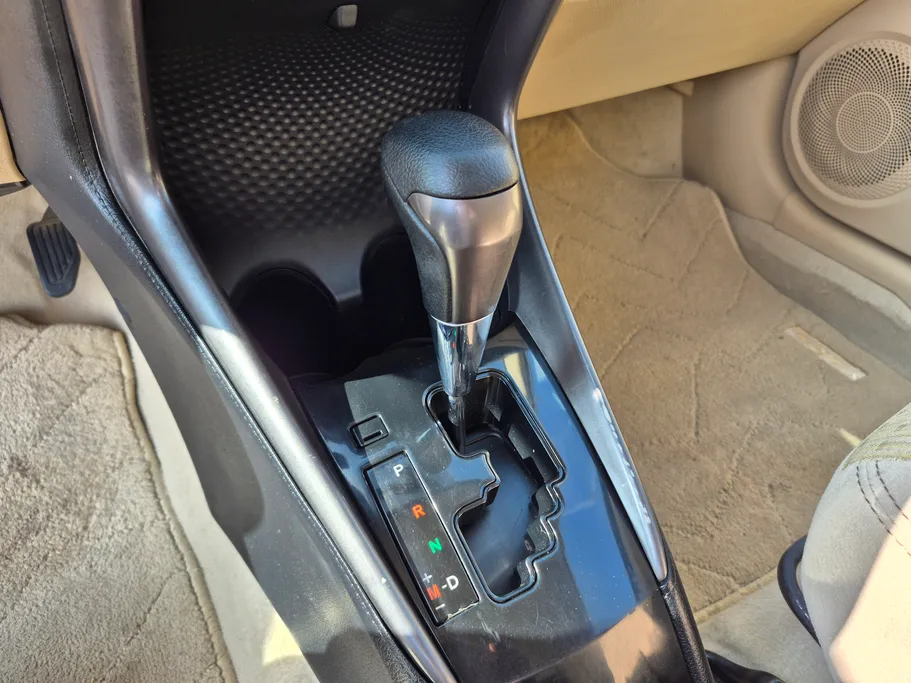 2022 Toyota Yaris  Y 