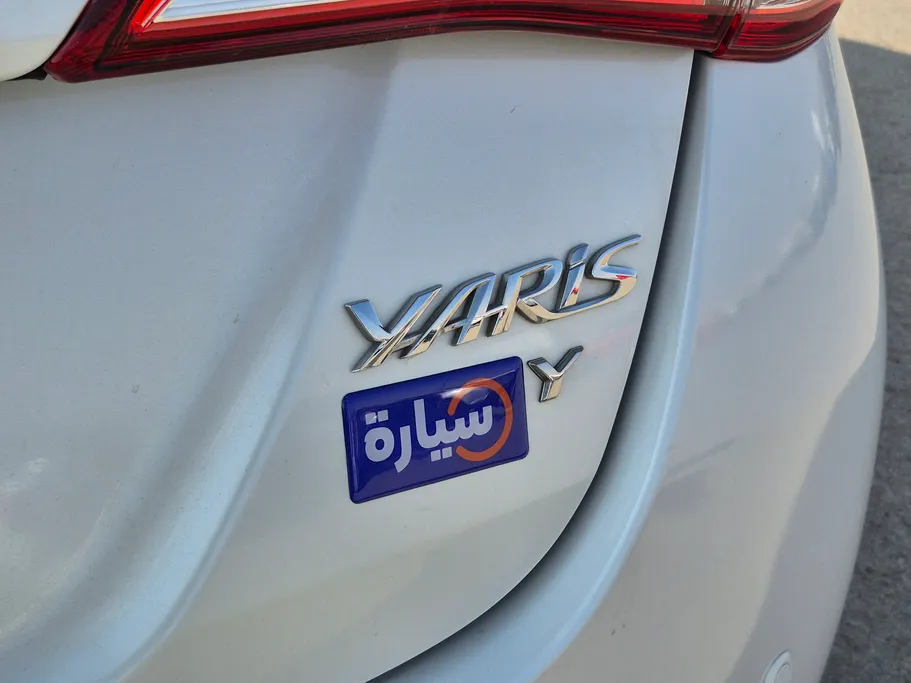 2022 Toyota Yaris  Y 