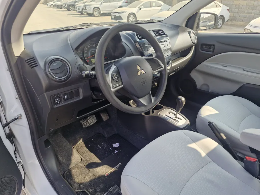 2021 Mitsubishi Attrage GLX LL 