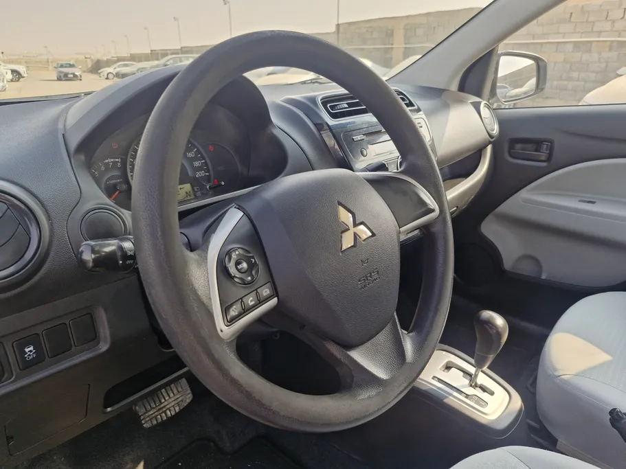 2021 Mitsubishi Attrage GLX LL 