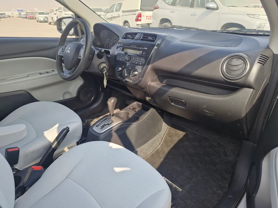 2021 Mitsubishi Attrage GLX LL 