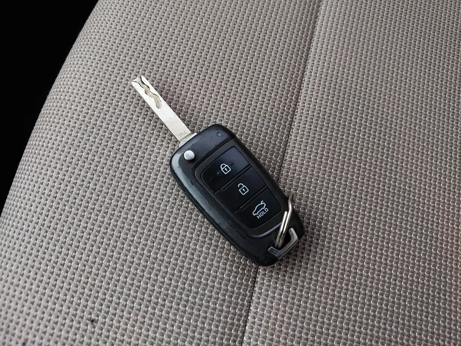 هيونداي اكسنت سمارت 2023 