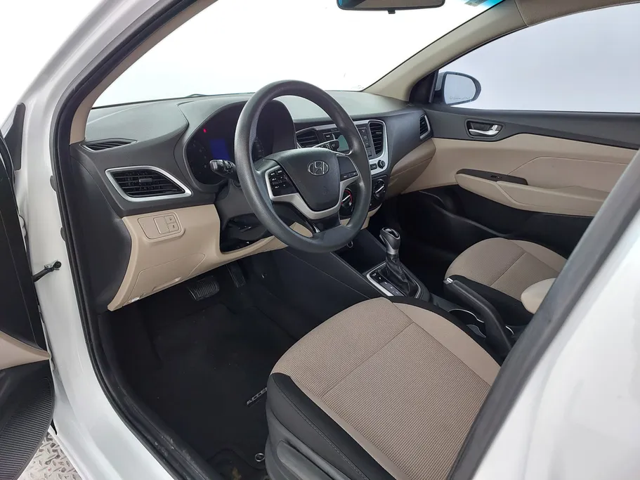 هيونداي اكسنت سمارت 2023 