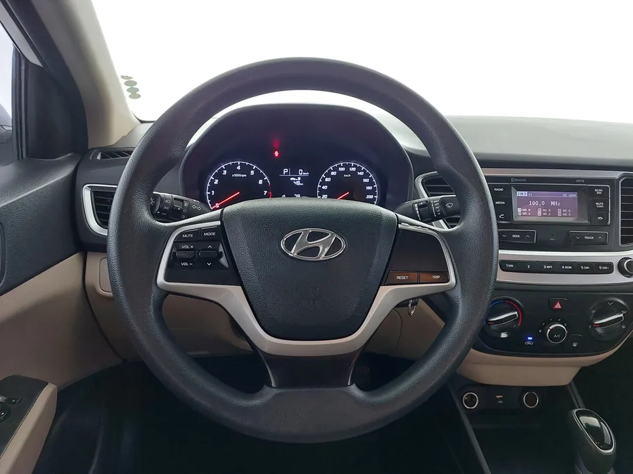 هيونداي اكسنت سمارت 2023 