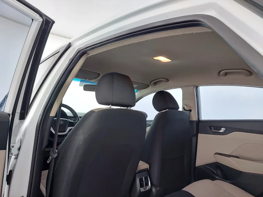 هيونداي اكسنت سمارت 2023 