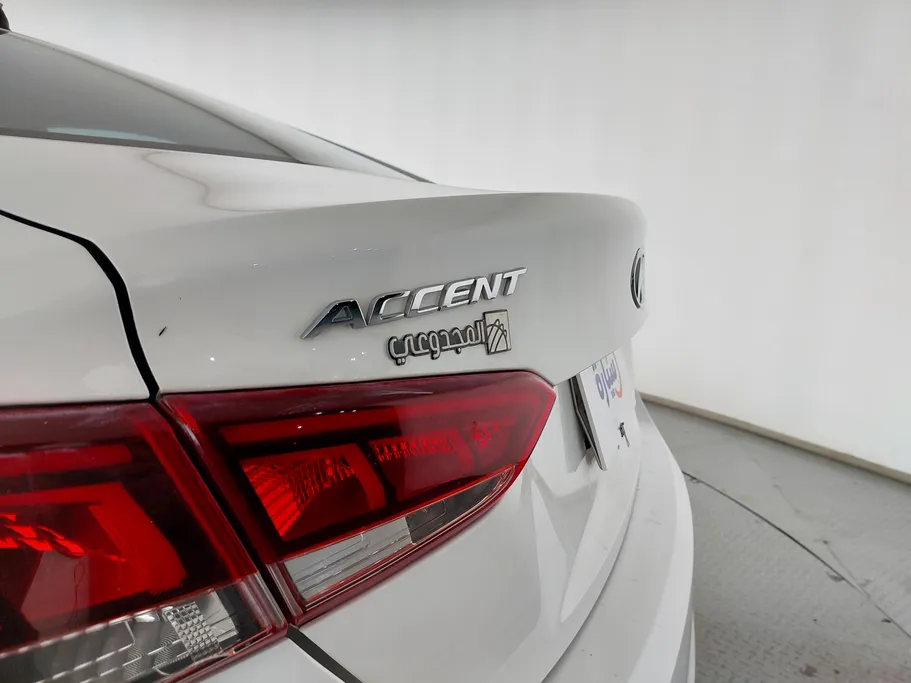 هيونداي اكسنت سمارت 2023 